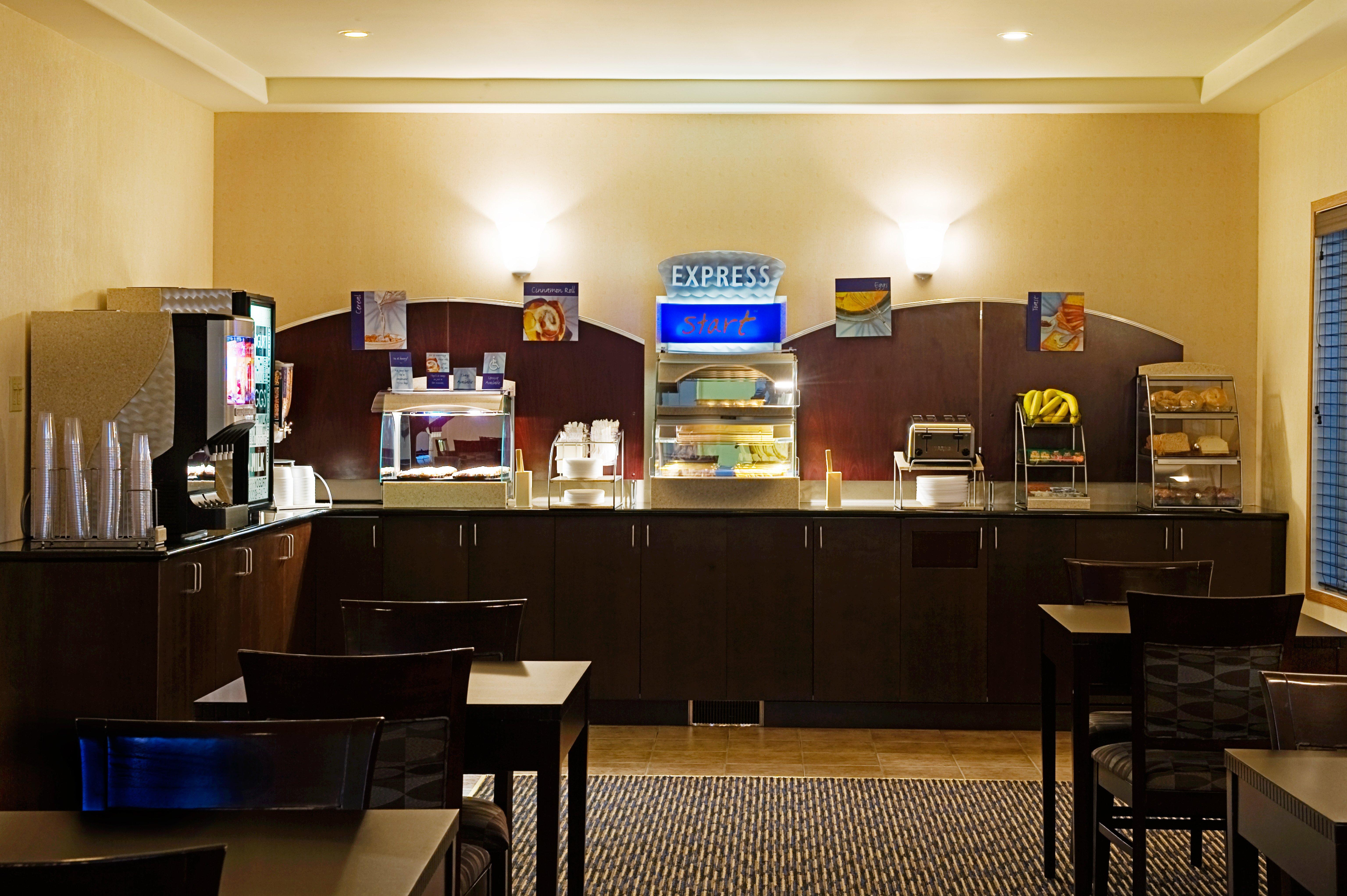 Holiday Inn Express & Suites-Regina-South By Ihg Dış mekan fotoğraf