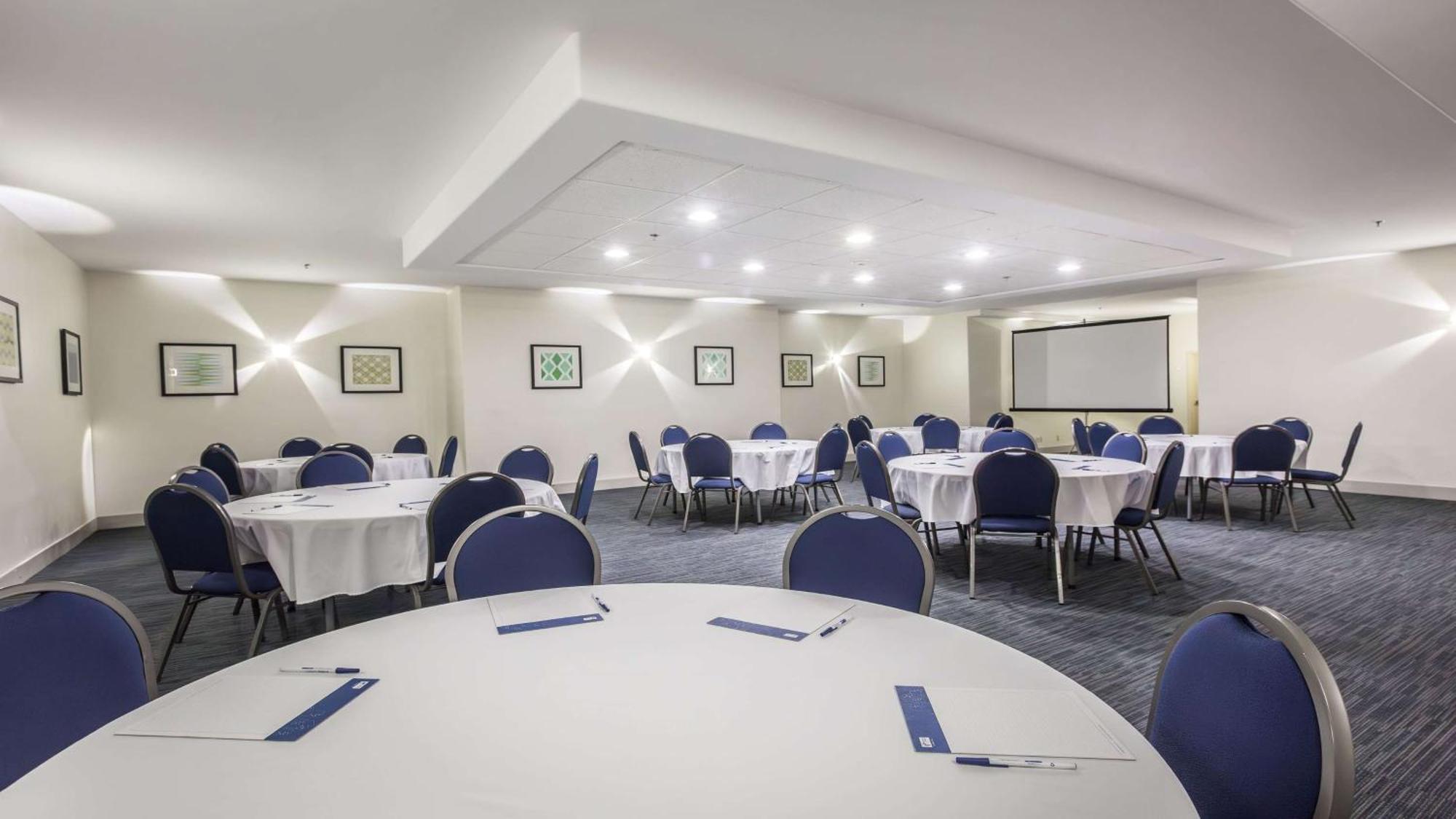 Holiday Inn Express & Suites-Regina-South By Ihg Dış mekan fotoğraf
