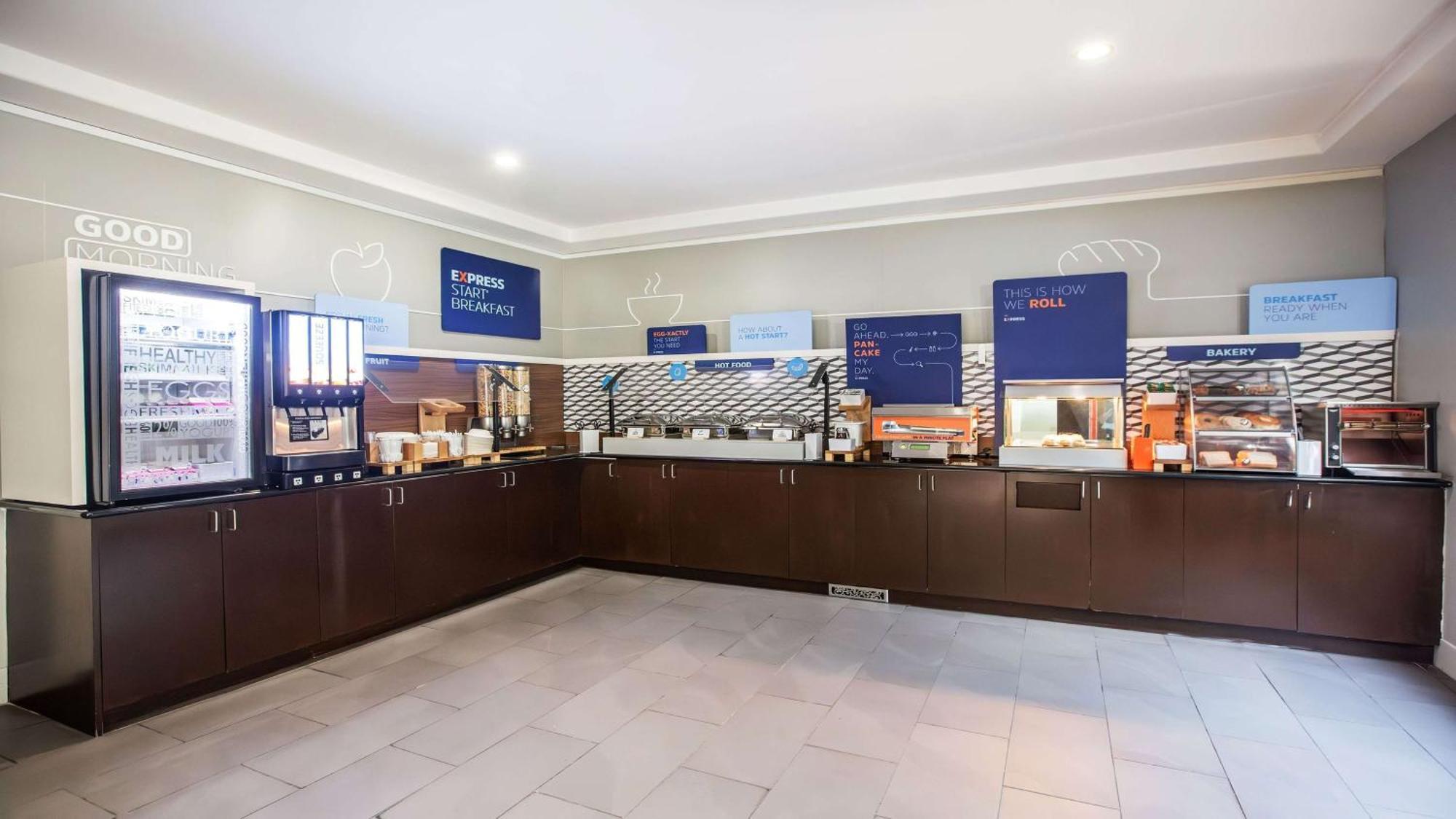 Holiday Inn Express & Suites-Regina-South By Ihg Dış mekan fotoğraf